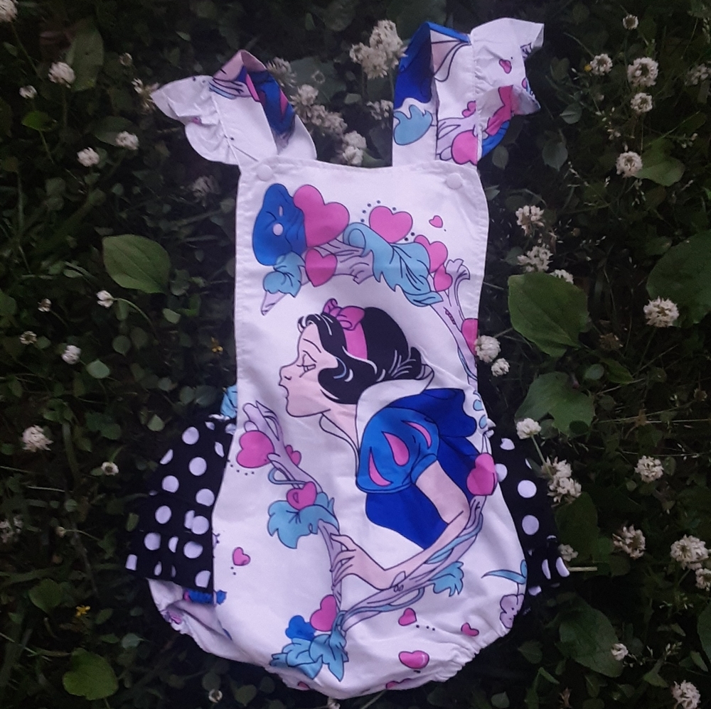 Snow white ruffle romper NWOT